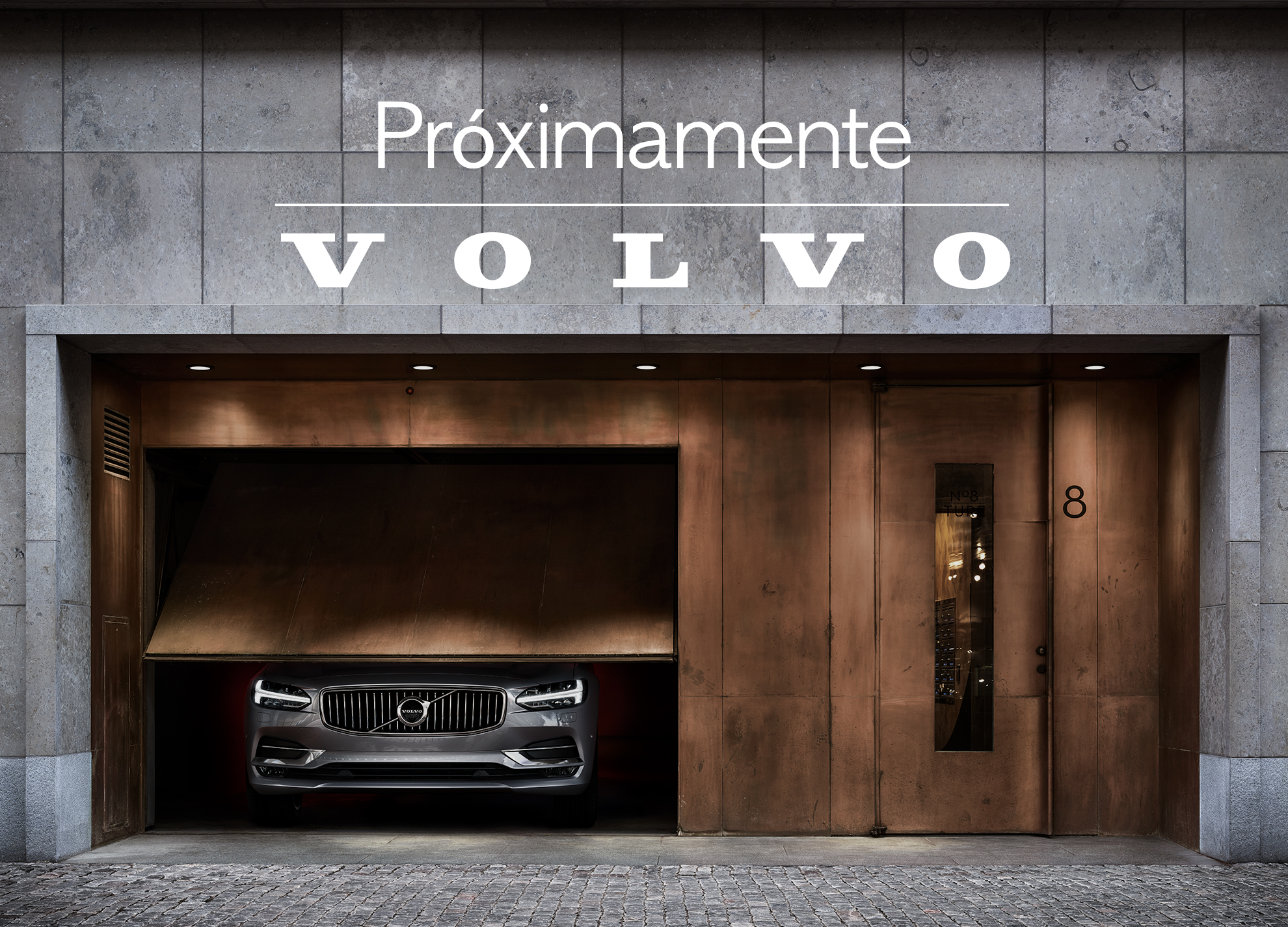 Volvo  2.0 T6 RECHARGE INSCRIPTION AUTO 4WD 5P